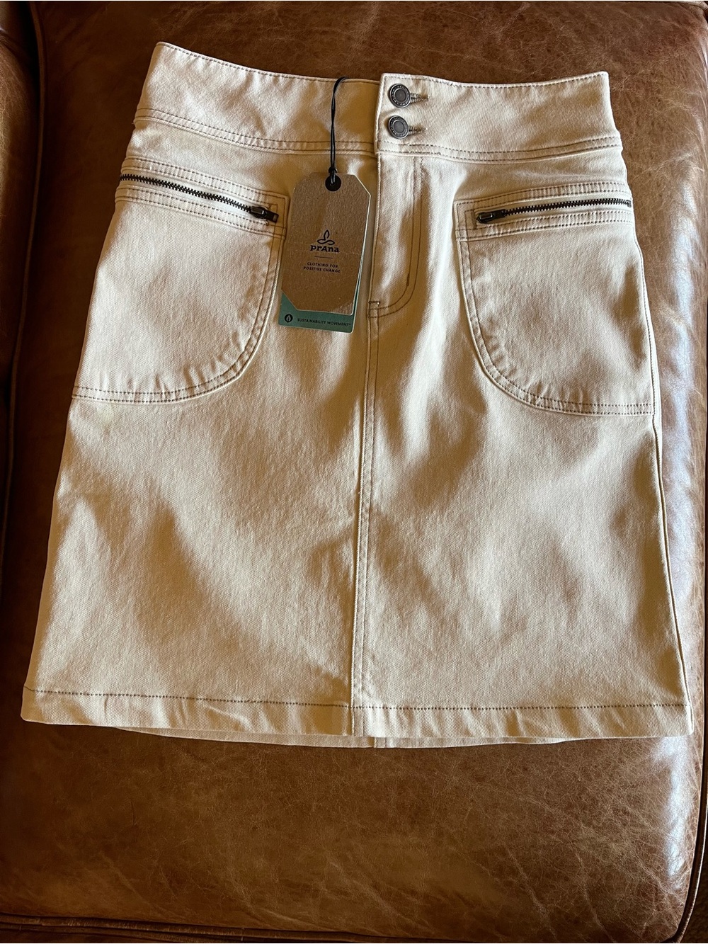Prana Broadway Skirt in Natural/Cream Denim Size 2 NWT